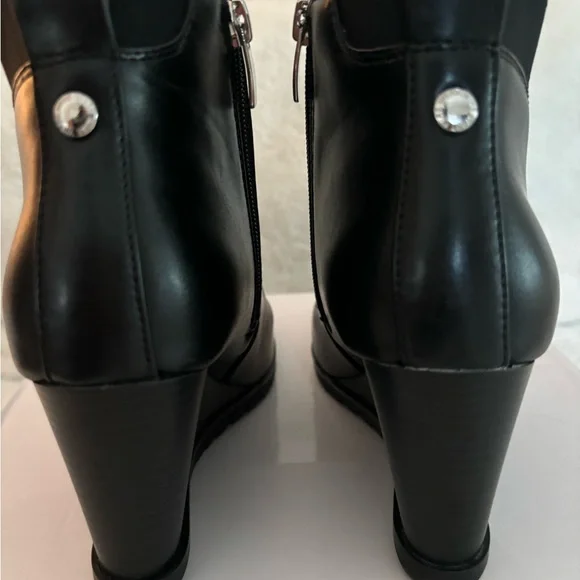 NINE WEST Wedge Booties - Picture 4 of 9